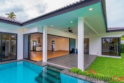 Sunside Residence Pattaya Pool Villa in Huay Yai With Private Pool For Sale 3 Bedroom