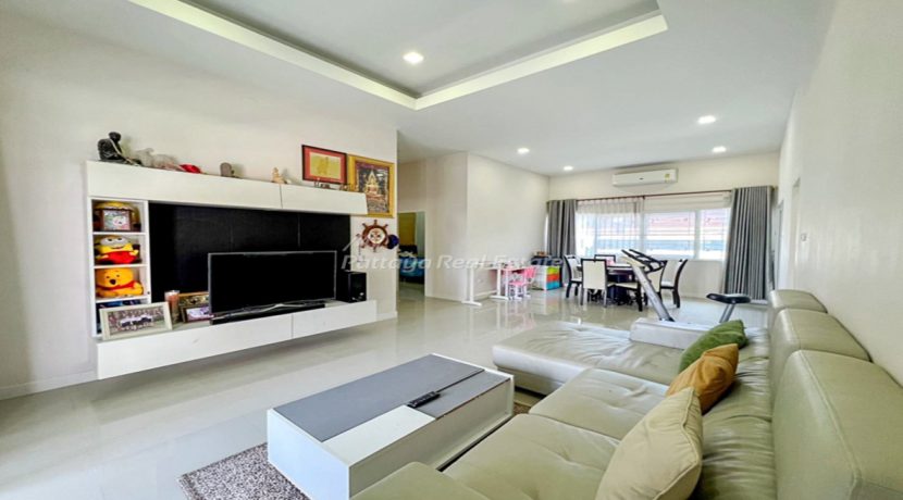 The Palm Jomtien Pattaya House For Sale & Rent 3 Bedrom in East Pattaya - HETP01