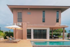 Horizon House For Sale in East Pattaya 4 Bedroom With Private Garden - HEHRZ01