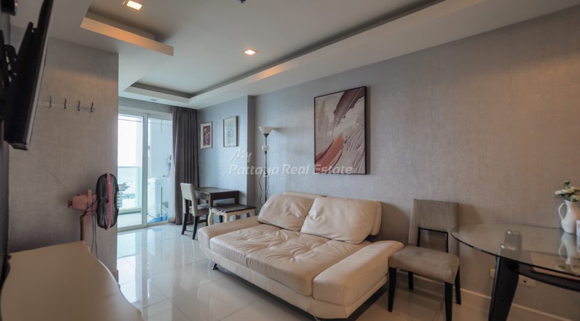 Cosy Beach View Condo Pattaya For Sale & Rent 1 Bedroom With Sea Views - COSYB45N