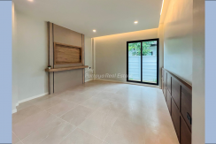 Panalee Baanna House For Sale 3 Bedroom in East Pattaya - HEPNL06