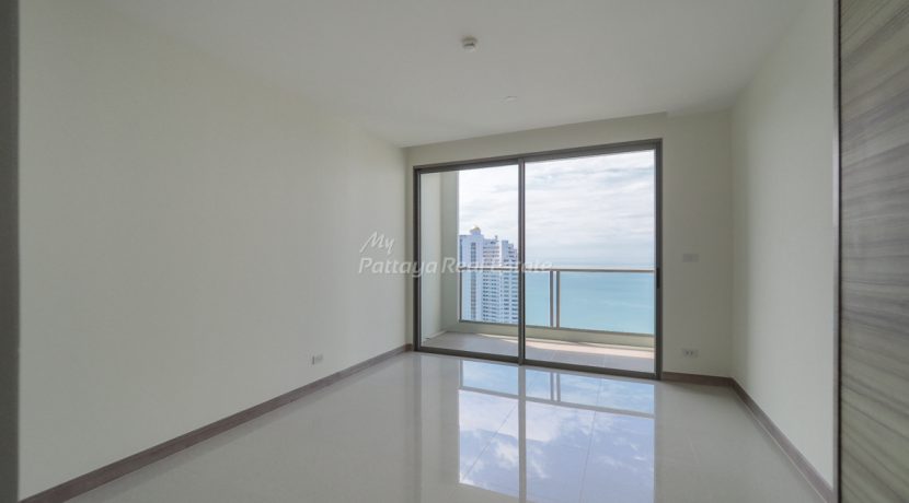 Riviera Jomtien Condo Pattaya For Sale & Rent Studio With Direct Sea Views - RJ36