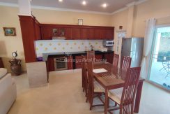 Classic Villa Village House For Sale & Rent 3 Bedroom with Private Pool in East Pattaya - HECVV01