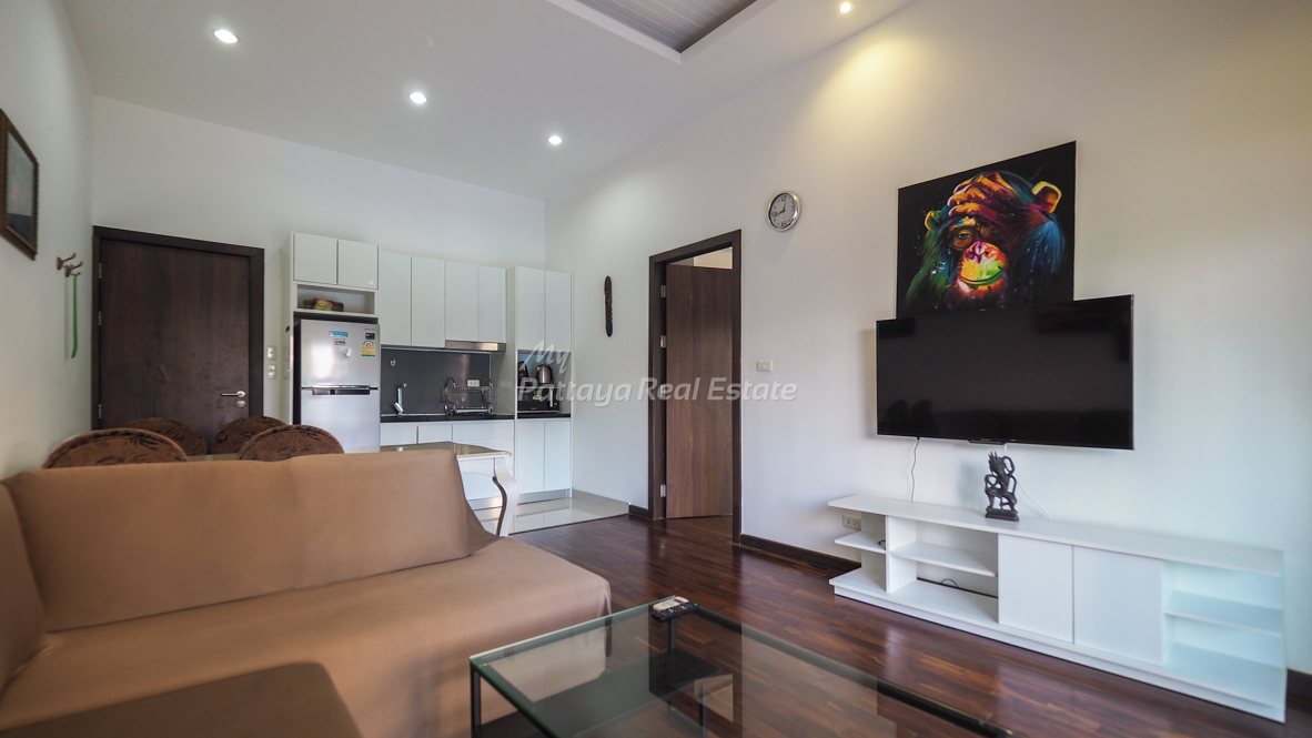 The Club House Residence Pattaya Condo For Rent – CLUBH15N