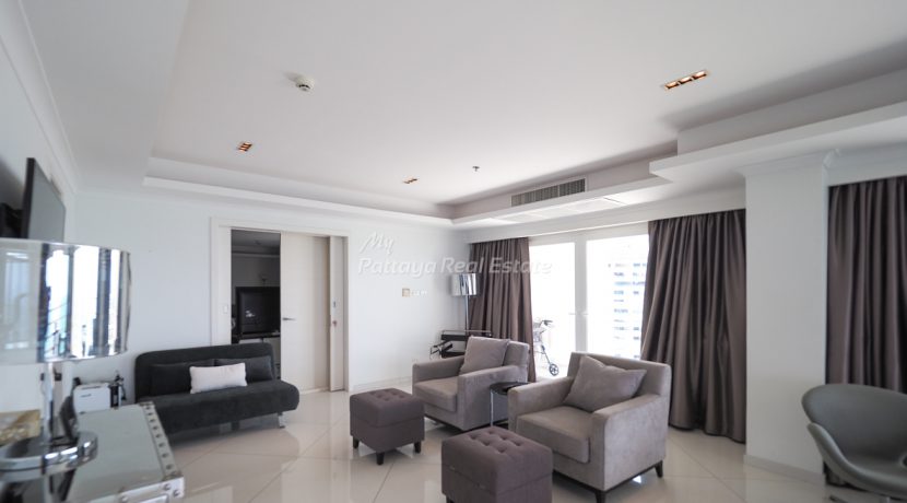 View Talay 7 Jomtien Condo Pattaya For Sale & Rent 3 Bedroom With Sea Views - VT705