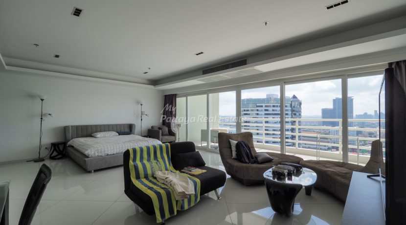 View Talay 7 Jomtien Condo Pattaya For Sale & Rent 3 Bedroom With Sea Views - VT705