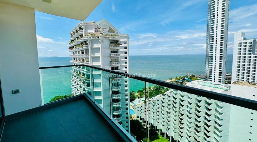 Wongamat Tower Condo Pattaya For Sale & Rent Studio With Sea Views - WT39